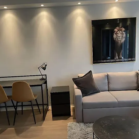 Oceanfront - - Private Patio * Oslo